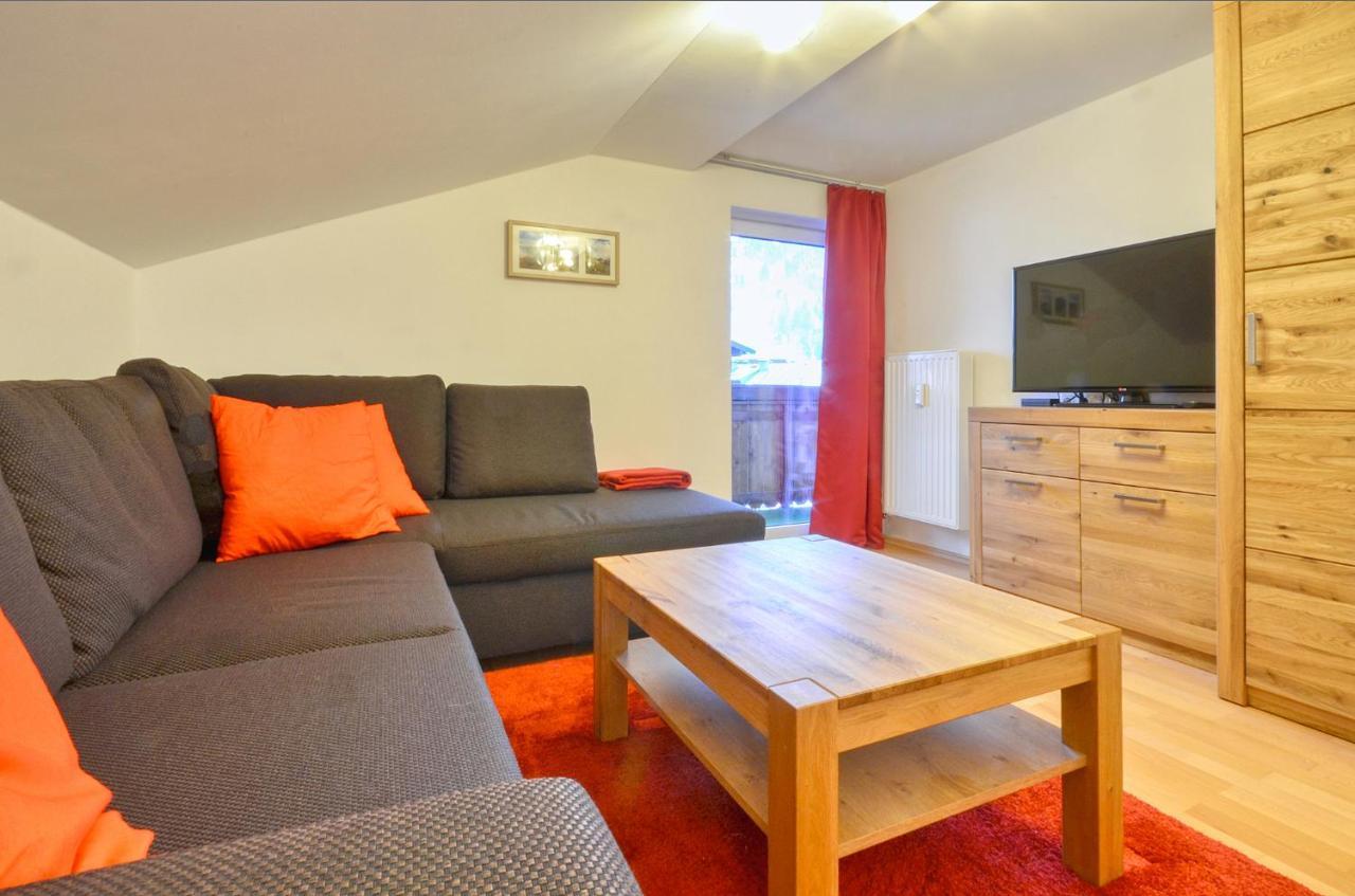 Apartment Lisa - By Alpen Apartments Zell am See Esterno foto